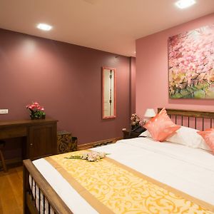 Deluxe Zimmer mit Kingsize-Bett